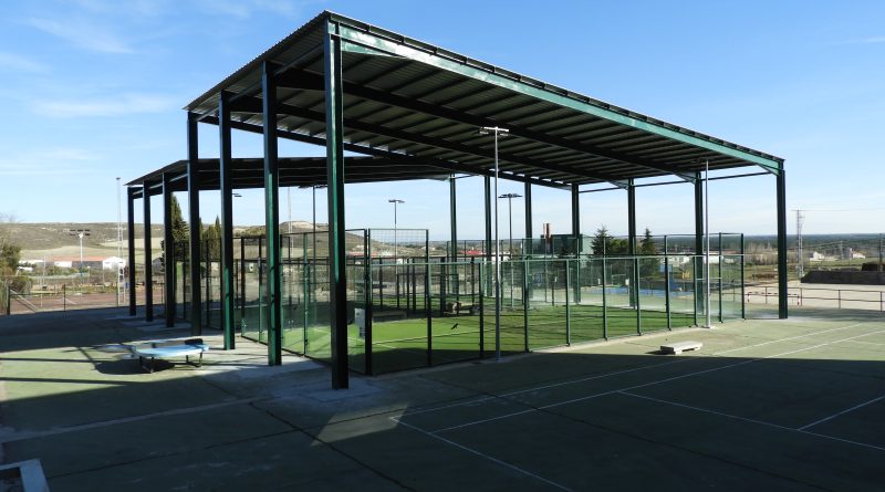 Cubierta de las pistas de padel