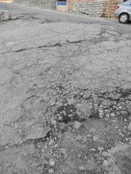 Plaza del Campo de Cuéllar en mal estado en 2017