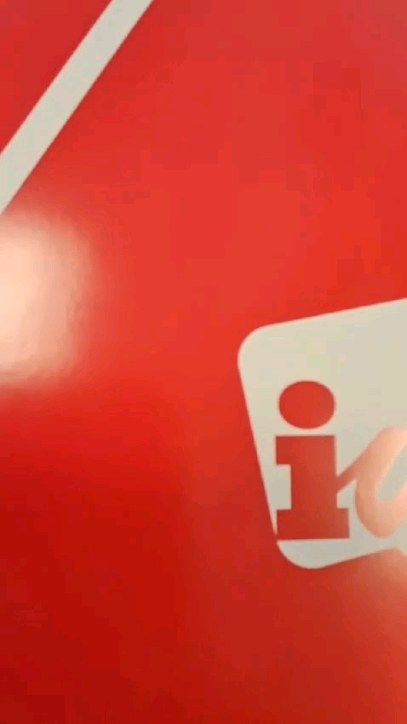 ✊🔻 Izquierda Unida Segovia ha celebrado el pasado sábado una jornada de trabajo municipal y provincial en la que han estado presentes varios representantes y cargos públicos de la organización. En este encuentro se han puesto en común las iniciativas, el trabajo institucional y las propuestas llevadas a cabo por la formación en distintos municipios de la provincia, y se han señalado las futuras líneas de actuación en torno a temas como el acceso a la vivienda, la proliferación de viviendas turísticas en numerosos pueblos, los macroproyectos que amenazan el entorno natural de la provincia o las dificultades para acceder a documentación pública en algunos ayuntamientos.

Los concejalas y concejales de Izquierda Unida en Segovia, Cuéllar, San Ildefonso y El Espinar han dado cuenta de su actividad municipal en el actual ejercicio y han compartido experiencias con el resto de representantes de IU en otros municipios de la provincia. La organización también ha hecho balance del trabajo realizado en la Diputación provincial, sobre el que IU hace especial hincapié por haber puesto el foco y la crítica en cuestiones incómodas para PP y PSOE, como el aumento de liberaciones, el reparto discrecional y partidista del dinero del Plan de Ayudas para Inversiones Municipales de la Provincia (PAIMP) o la privatización de La Faisanera. 

El encuentro también ha servido para debatir y analizar nuevas vías de comunicación política, con el objetivo de seguir difundiendo la actividad de Izquierda Unida entre más población. La organización continuará trabajando en los próximos meses para incrementar su presencia en toda la provincia de Segovia y crecer todavía más como fuerza transformadora, feminista y municipalista, sin dejar de lado la movilización social.
